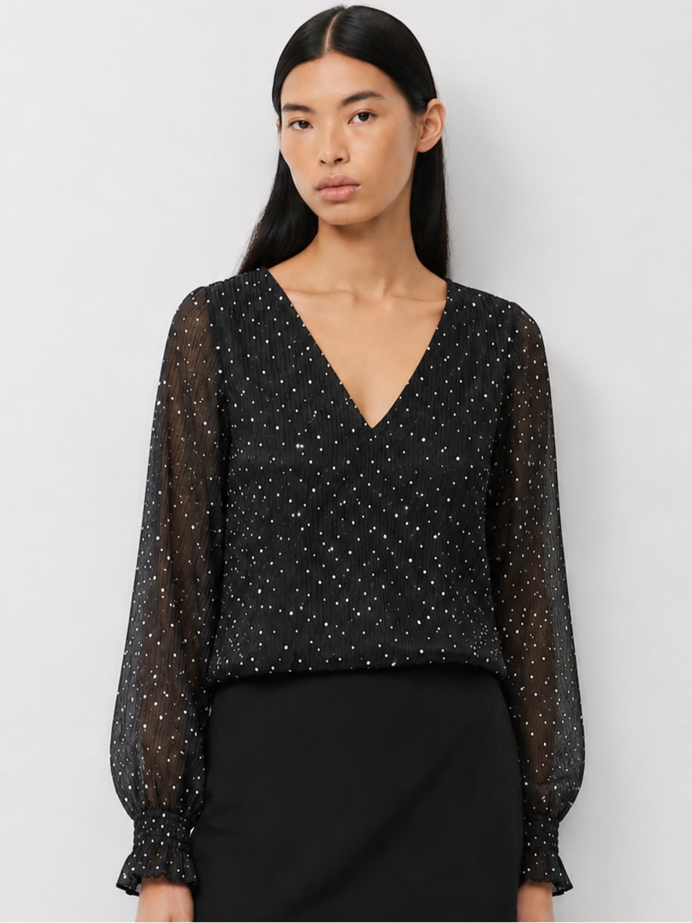 Halogen Nordstrom Sparkle Sheer V-Neck Long Sleeve Top Black S